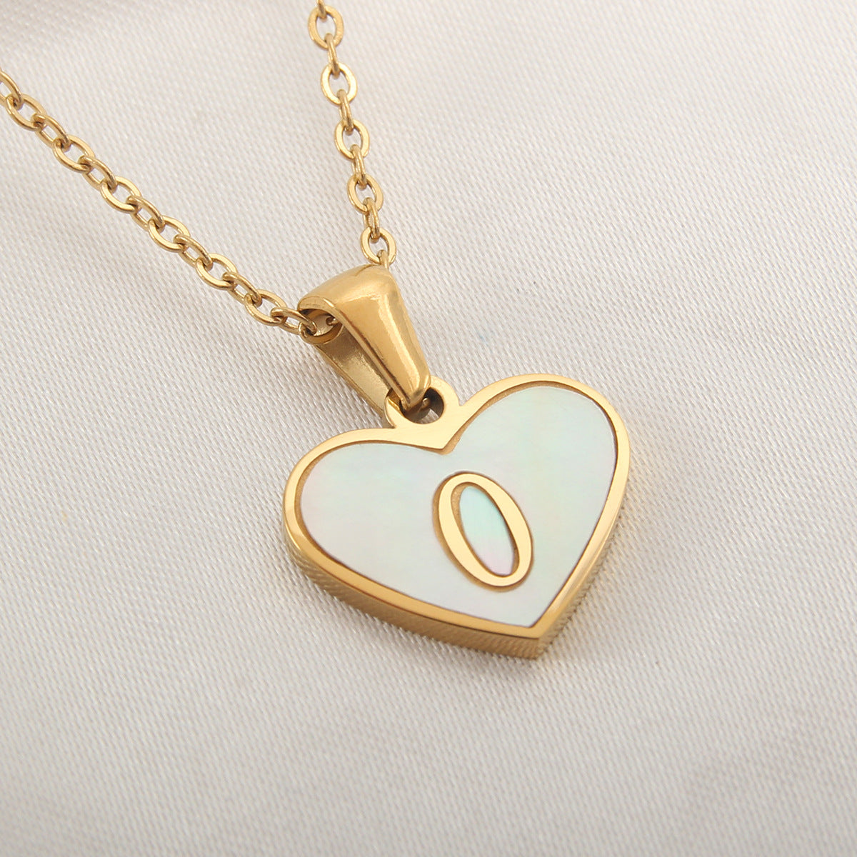 Heart-shaped Necklace with 26 Letters - White Shell Love Clavicle Chain - Perfect for Valentine's Day