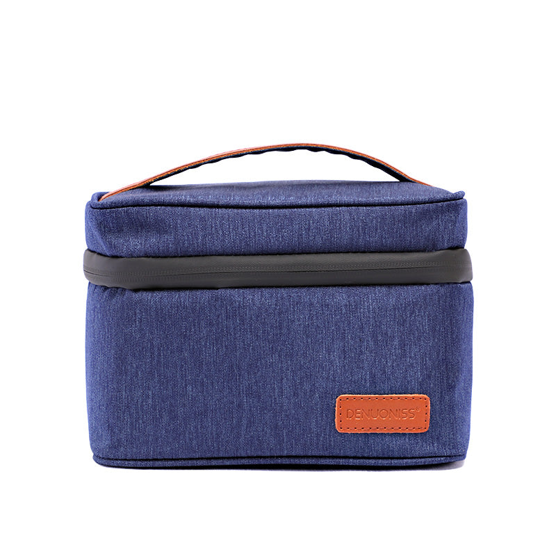 Eco-friendly picnic bag with a zipper pocket and soft material