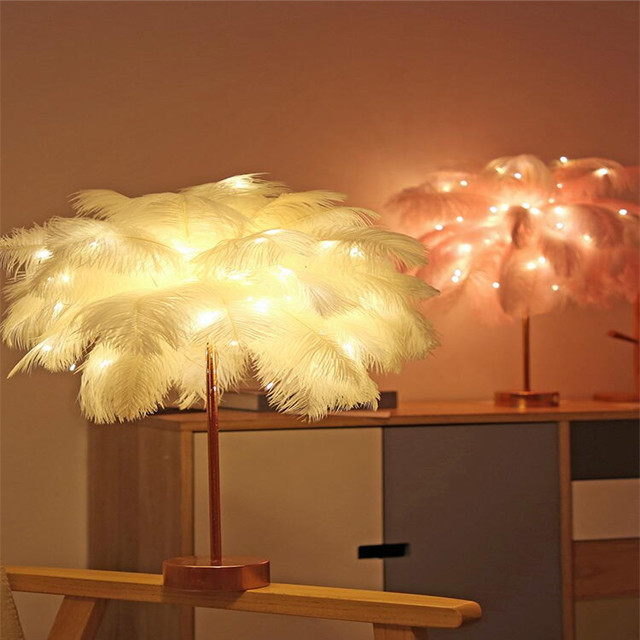 Nordic Ostrich Feather Desk Lamp - European Style Bedside Table Night Light Perfect for Girls' Room Decor