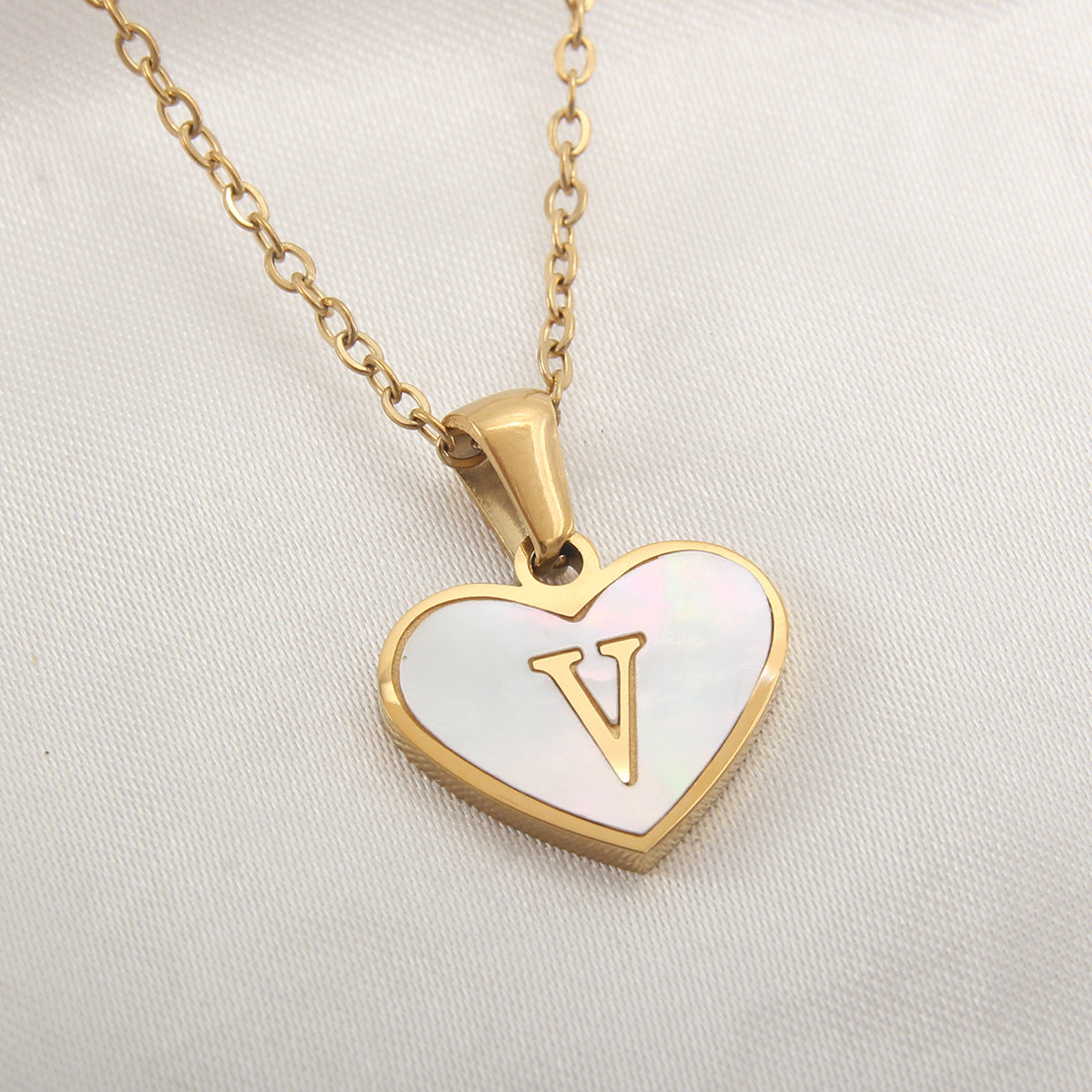 Heart-shaped Necklace with 26 Letters - White Shell Love Clavicle Chain - Perfect for Valentine's Day