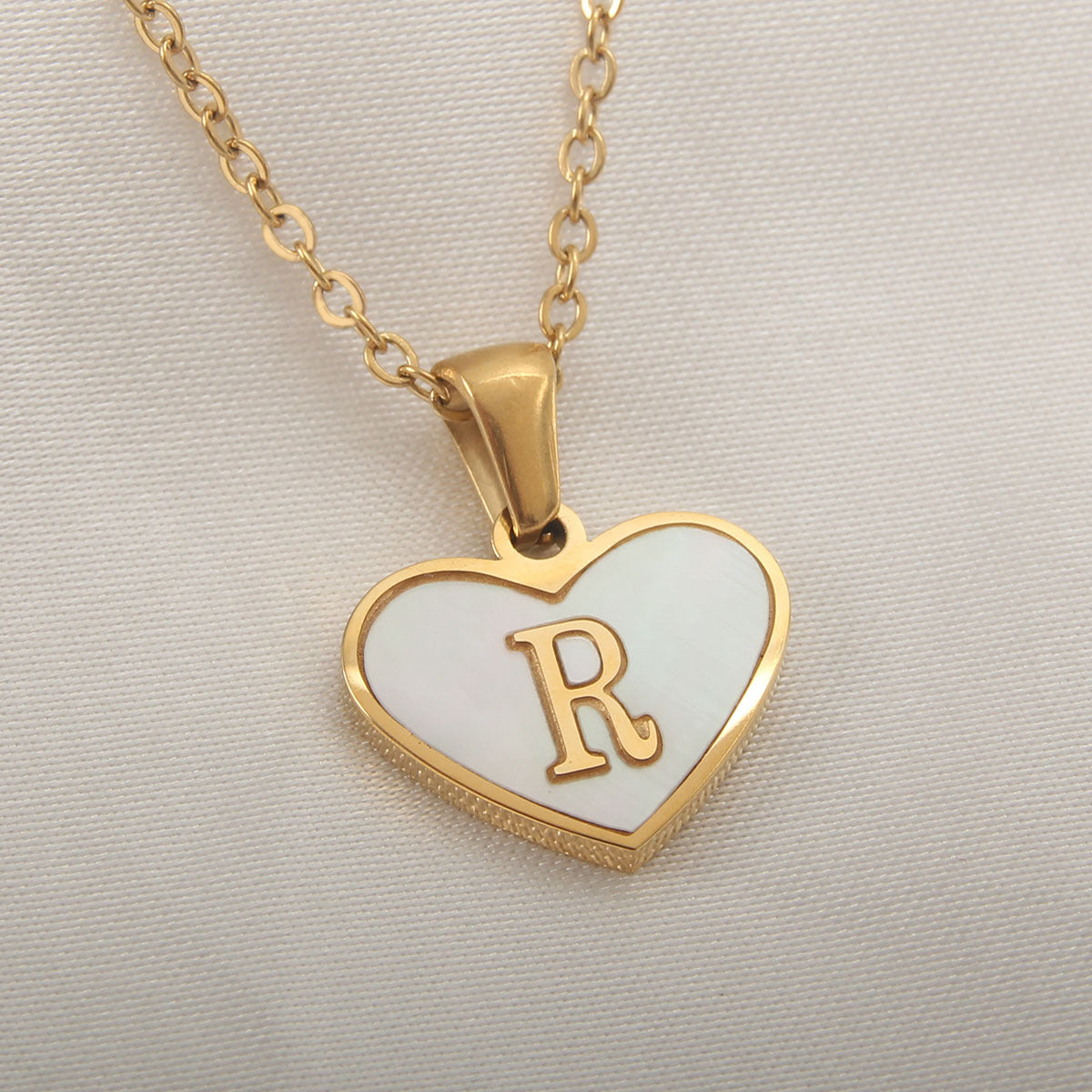 Heart-shaped Necklace with 26 Letters - White Shell Love Clavicle Chain - Perfect for Valentine's Day