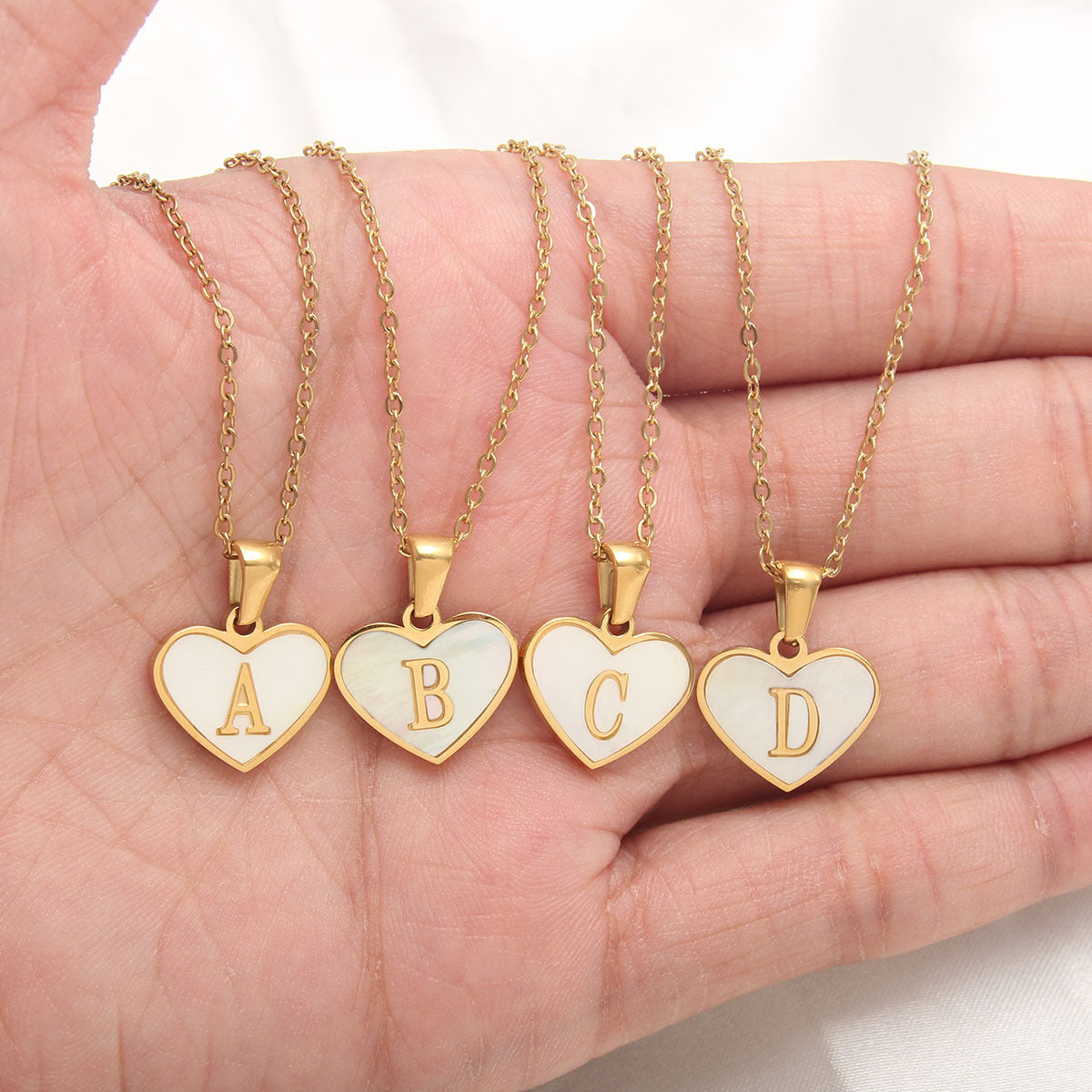 Heart-shaped Necklace with 26 Letters - White Shell Love Clavicle Chain - Perfect for Valentine's Day