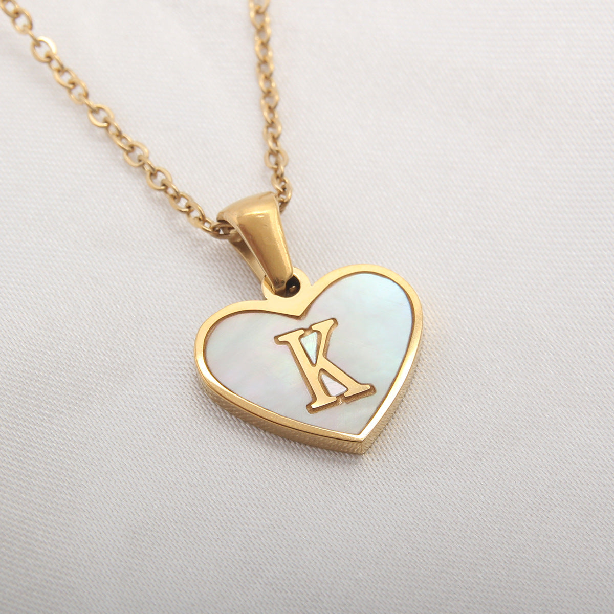 Heart-shaped Necklace with 26 Letters - White Shell Love Clavicle Chain - Perfect for Valentine's Day