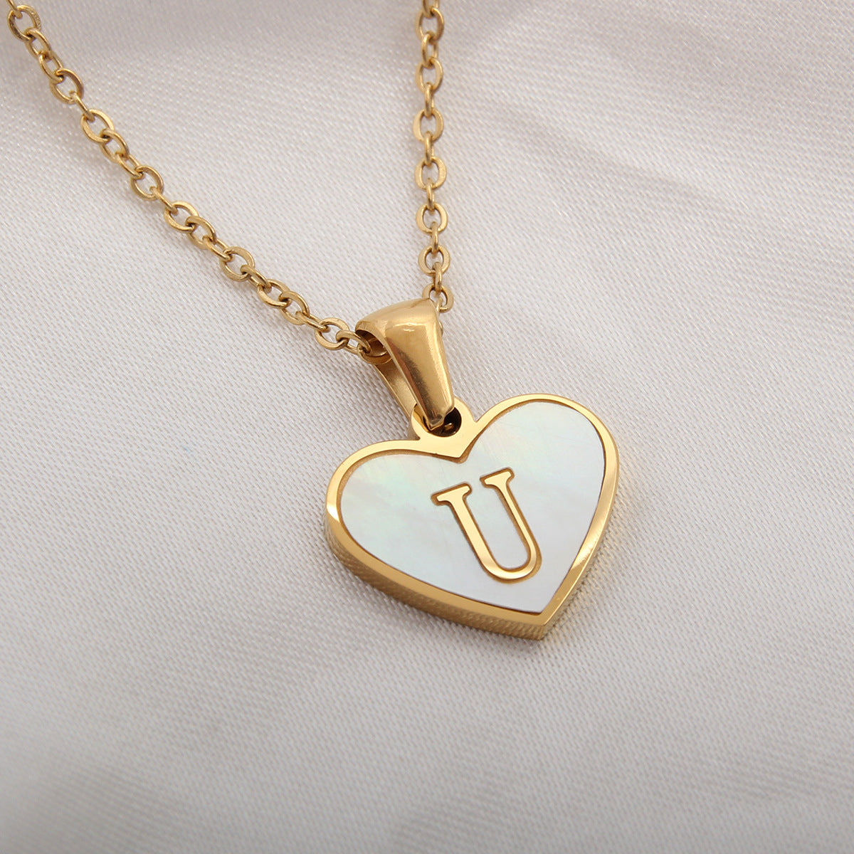 Heart-shaped Necklace with 26 Letters - White Shell Love Clavicle Chain - Perfect for Valentine's Day